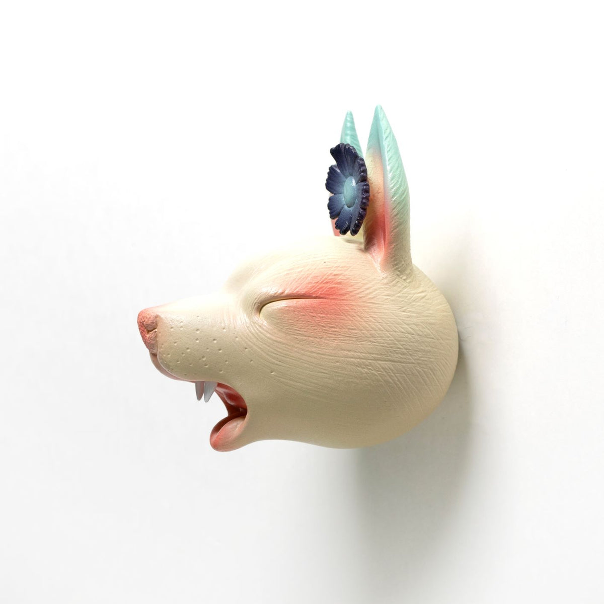 Chikkoi Warrior Off White Kiba with Flower