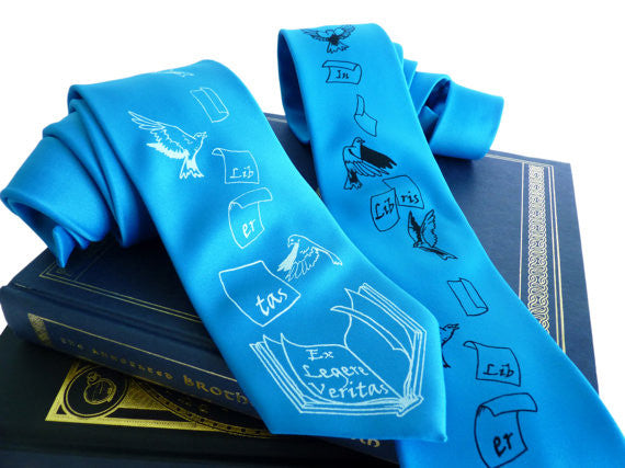 In Libris Libtertas Tie